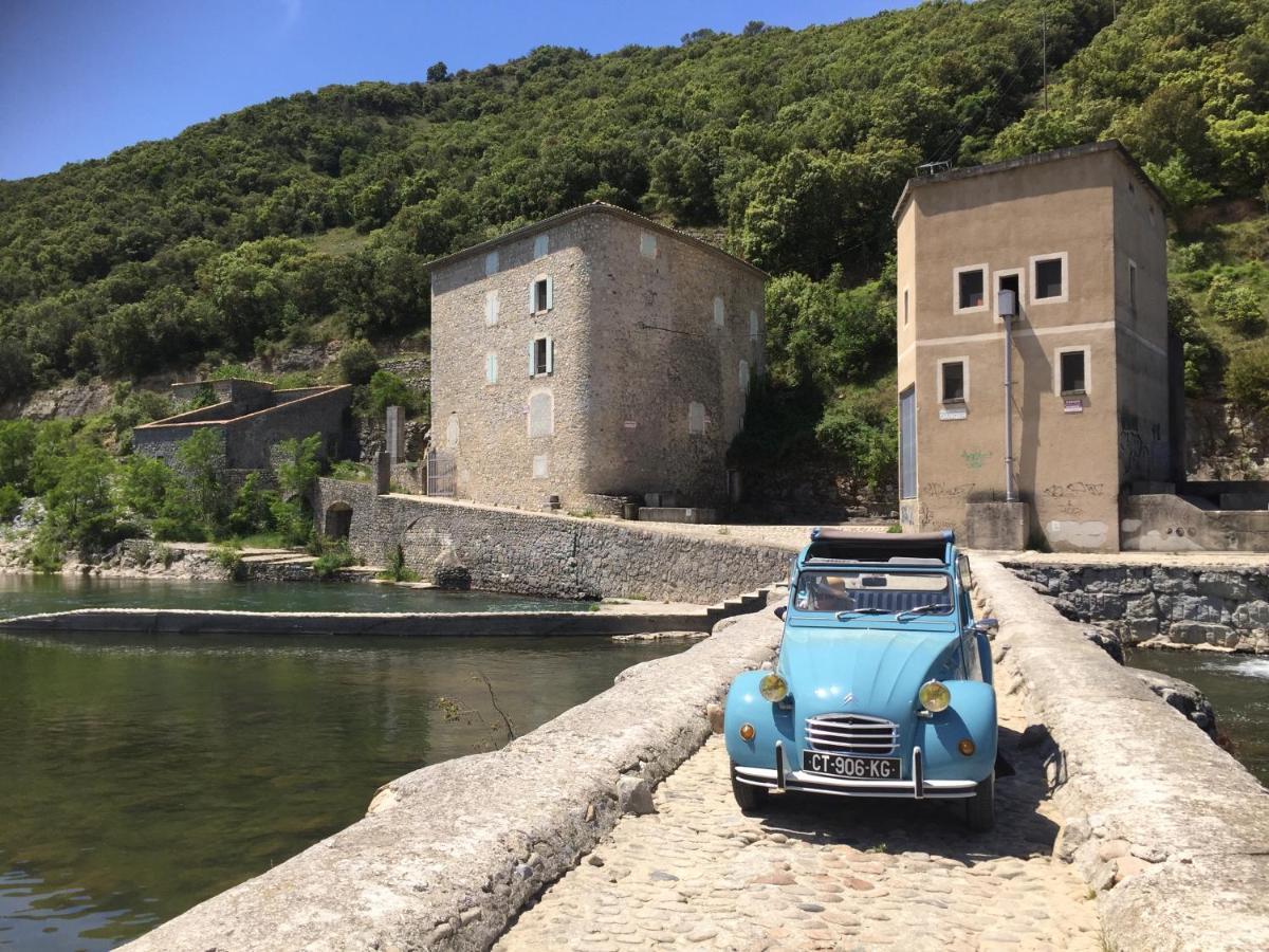 Hebergements Des Posas Sampzon Bagian luar foto